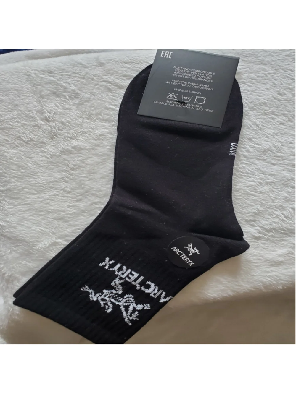 Men's Arc'teryx Crew Socks Size M 7-10 Black and White